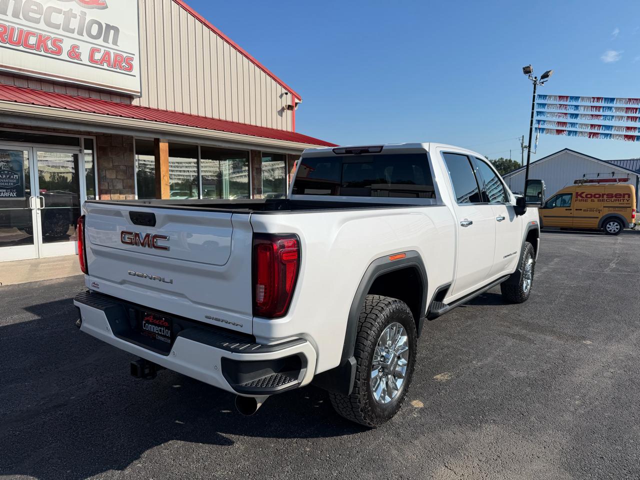 GMC Sierra 2500HD 4WD Crew Cab 159" Denali 2021