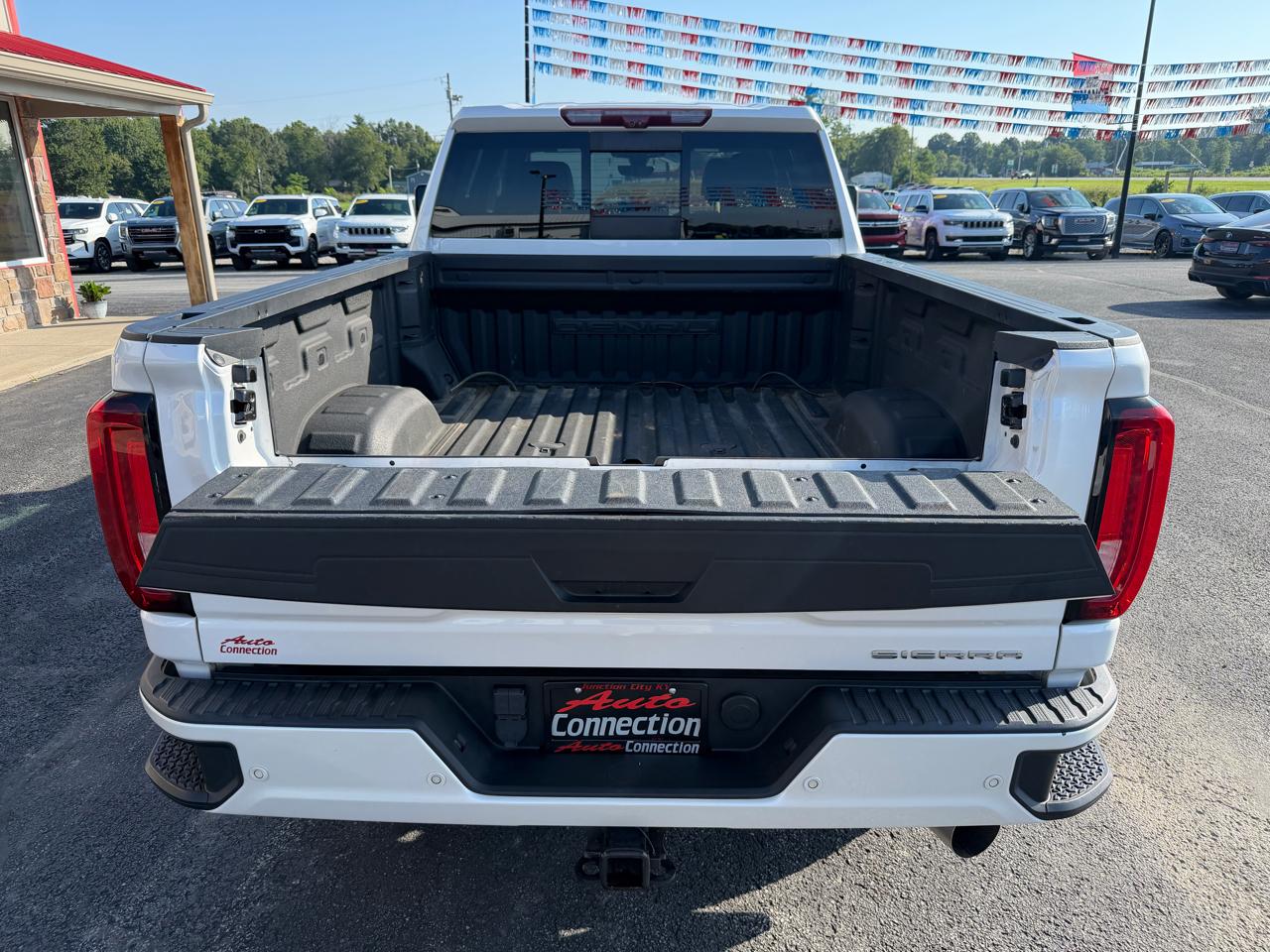 GMC Sierra 2500HD 4WD Crew Cab 159" Denali 2021