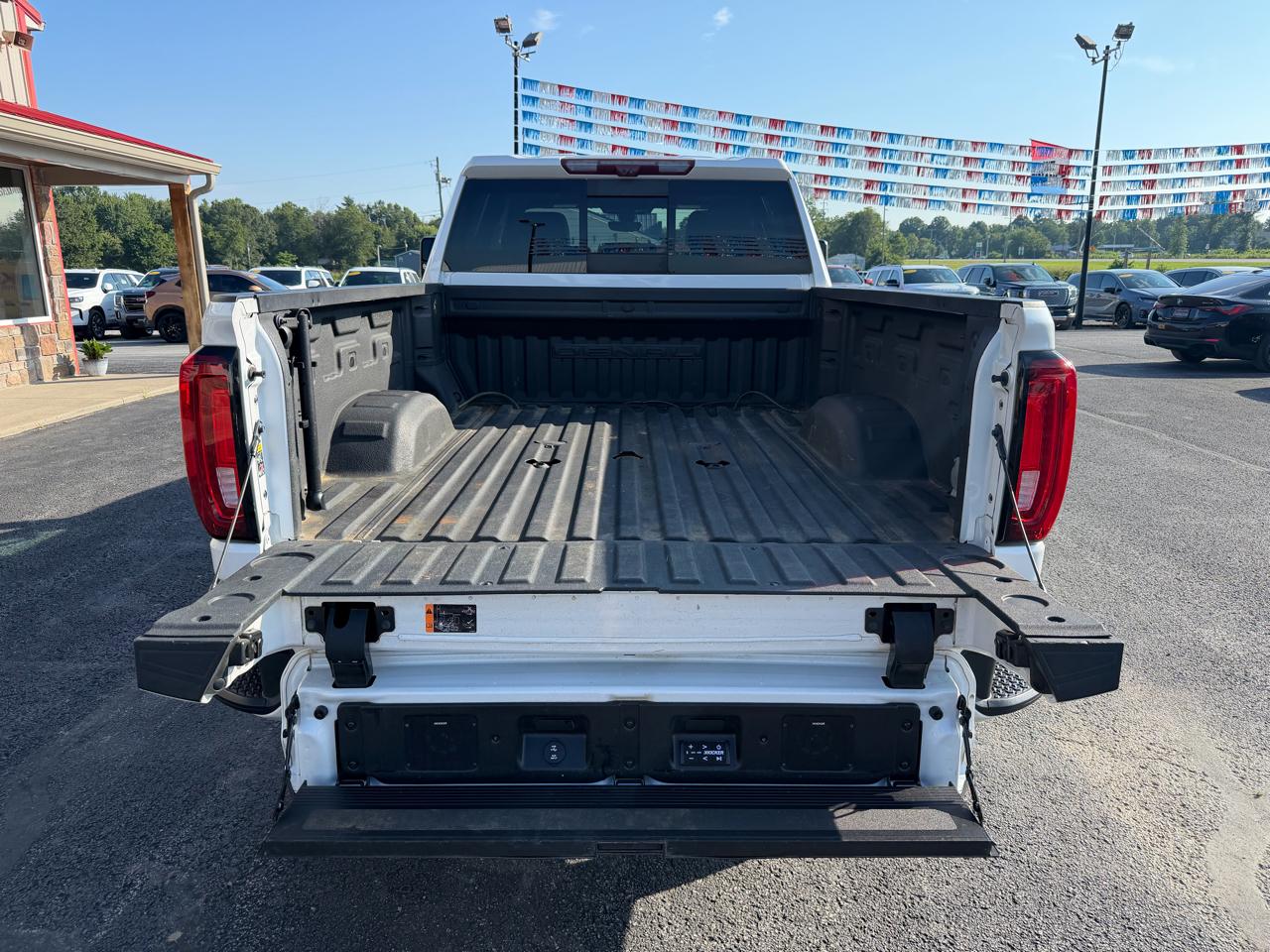 GMC Sierra 2500HD 4WD Crew Cab 159" Denali 2021