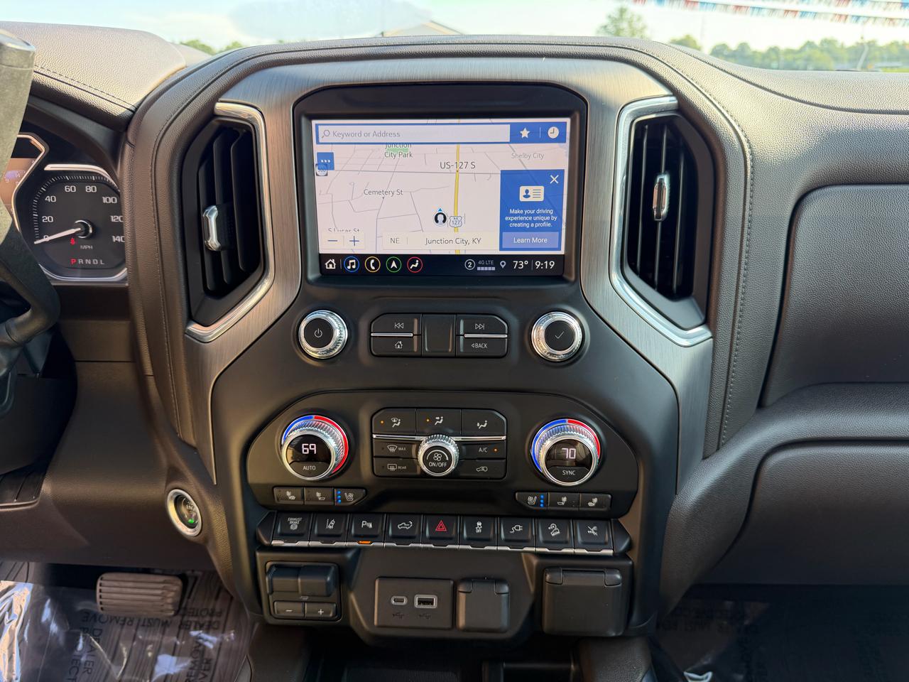 GMC Sierra 2500HD 4WD Crew Cab 159" Denali 2021