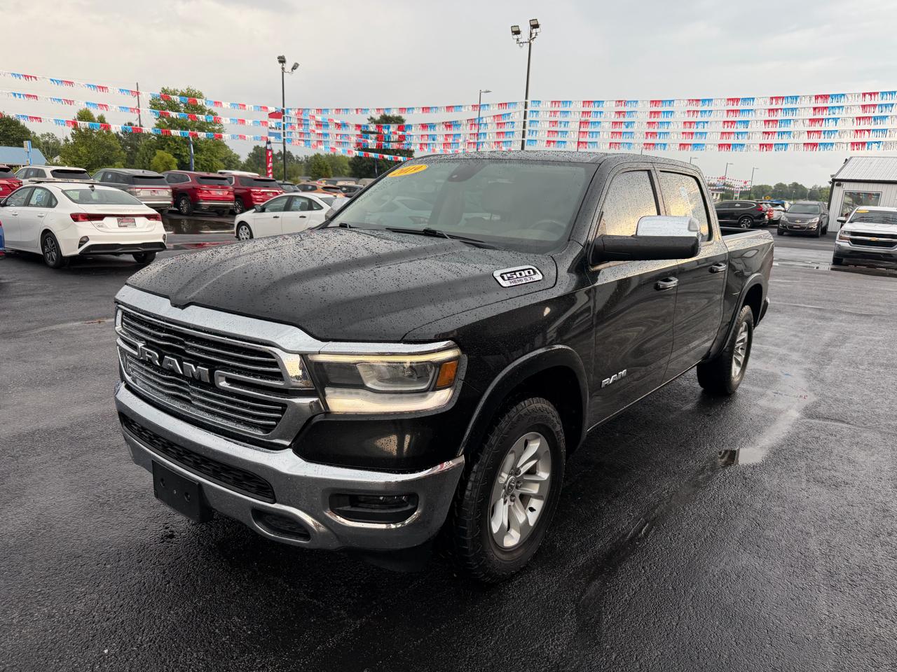 RAM 1500 Laramie 4x4 Crew Cab 5'7" Box 2019