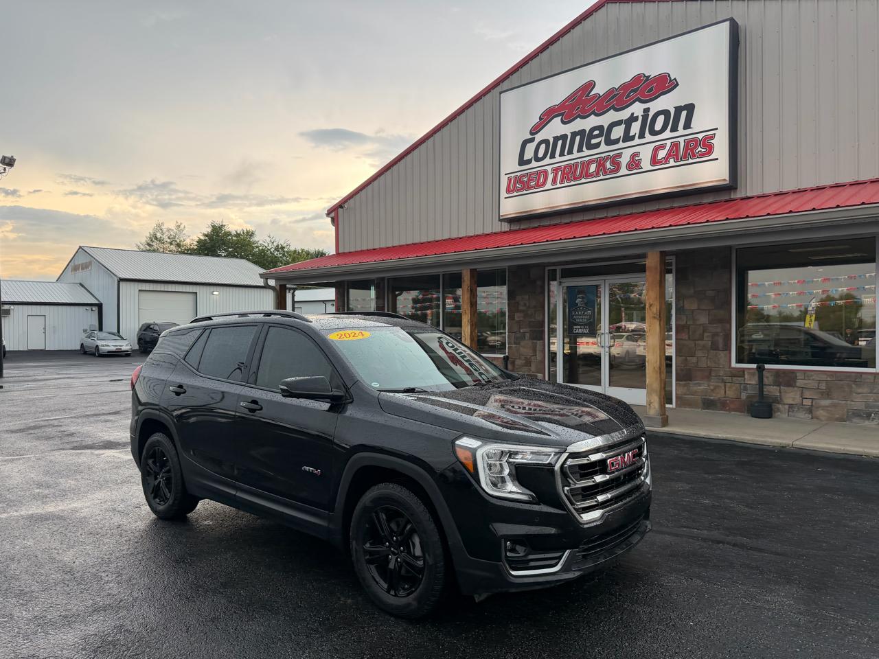GMC Terrain AWD 4dr AT4 2024