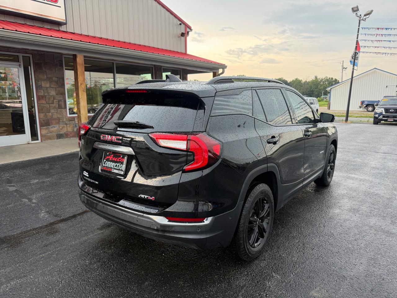 GMC Terrain AWD 4dr AT4 2024