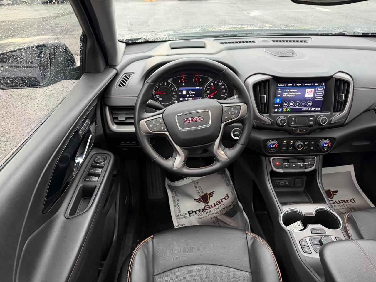 GMC Terrain AWD 4dr AT4 2024