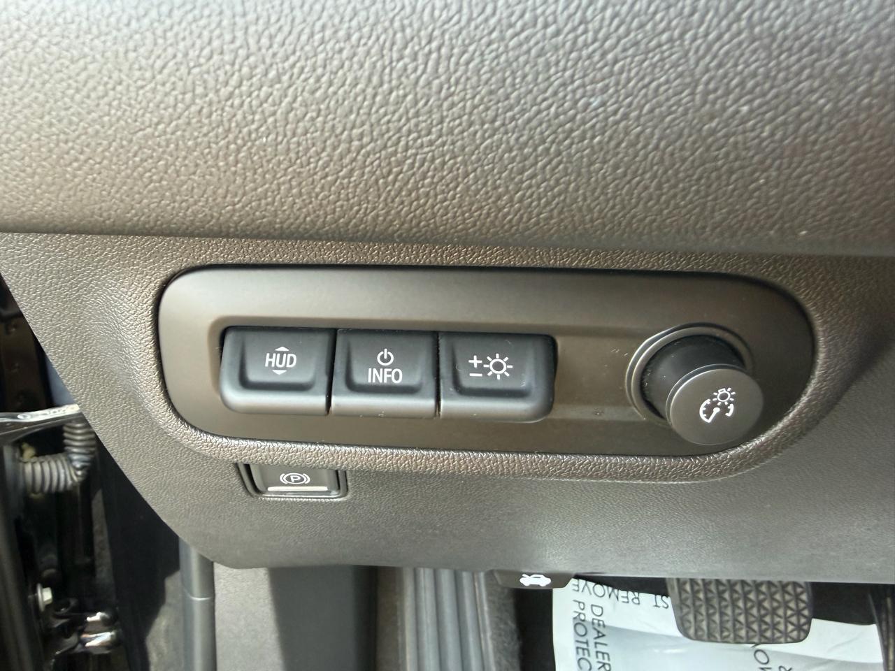 GMC Terrain AWD 4dr AT4 2024