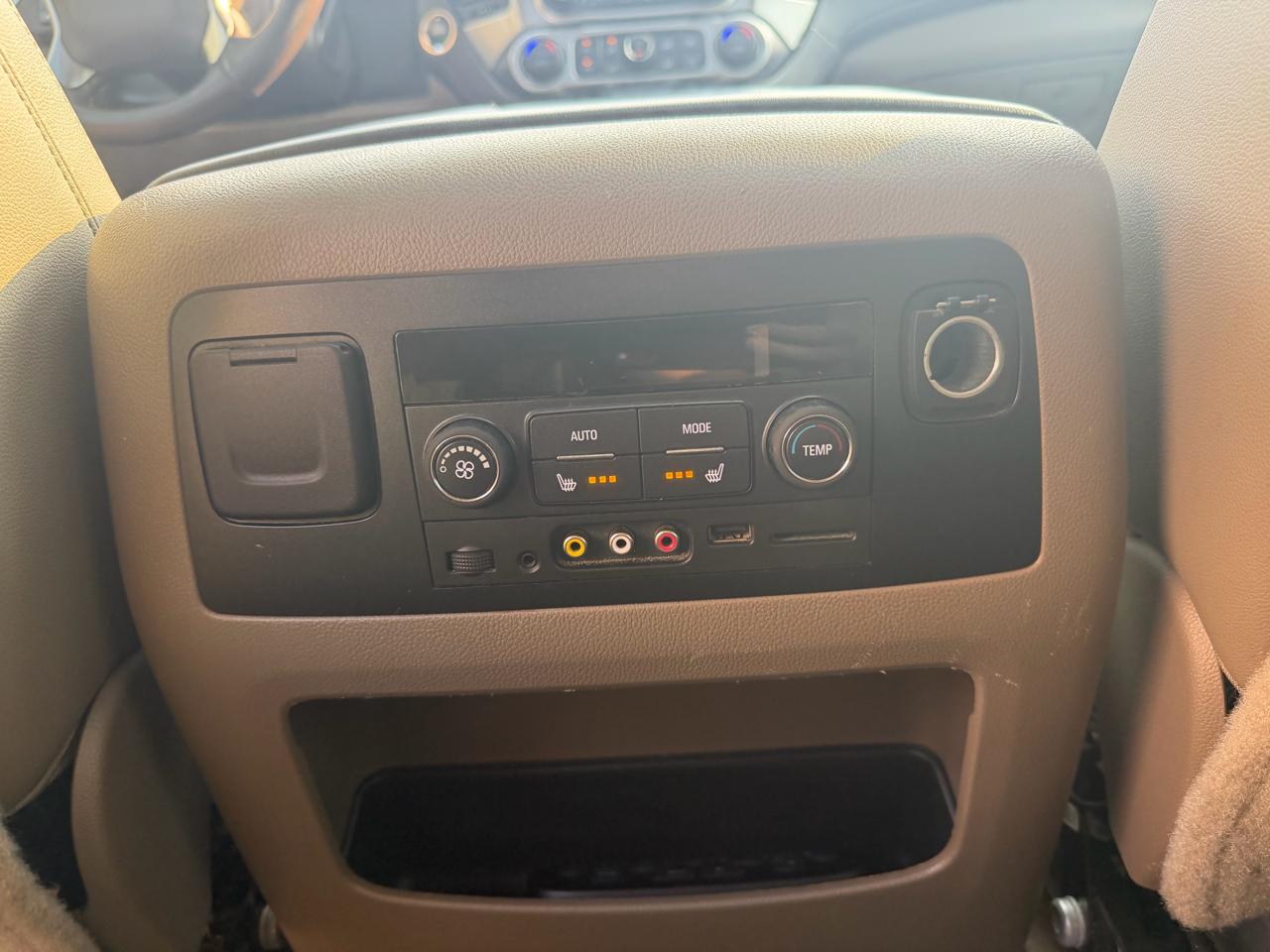 Chevrolet Tahoe 4WD 4dr LTZ 2015