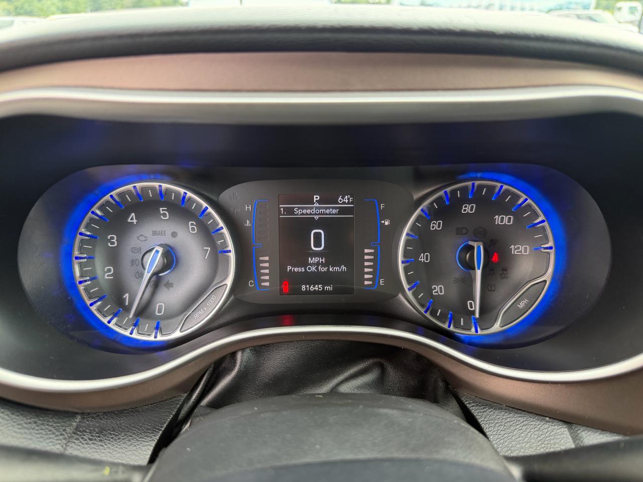 Chrysler Voyager LX FWD 2020