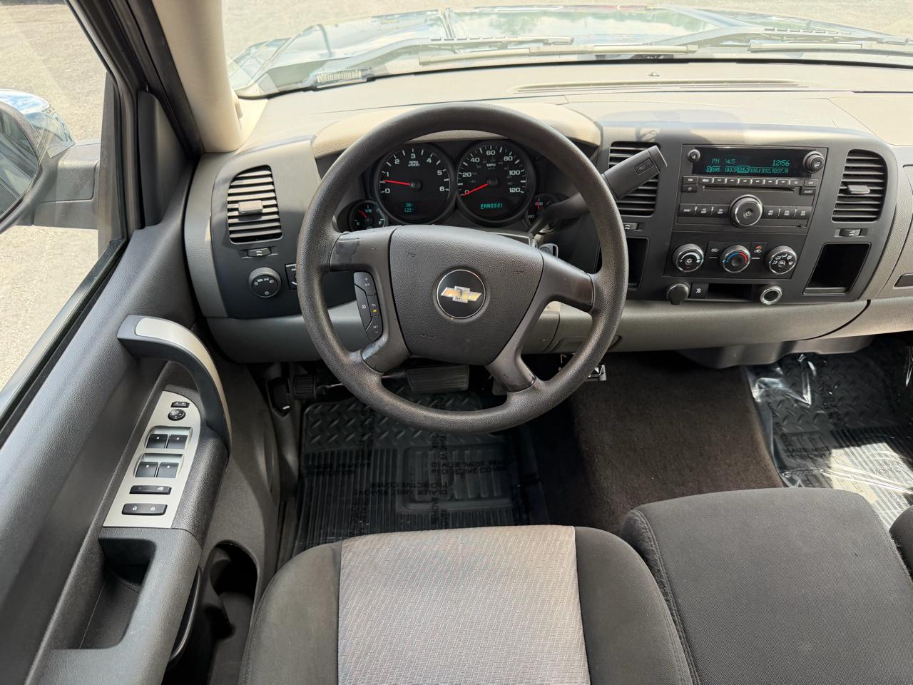 Chevrolet Silverado 1500 2WD Crew Cab 143.5" LS 2009