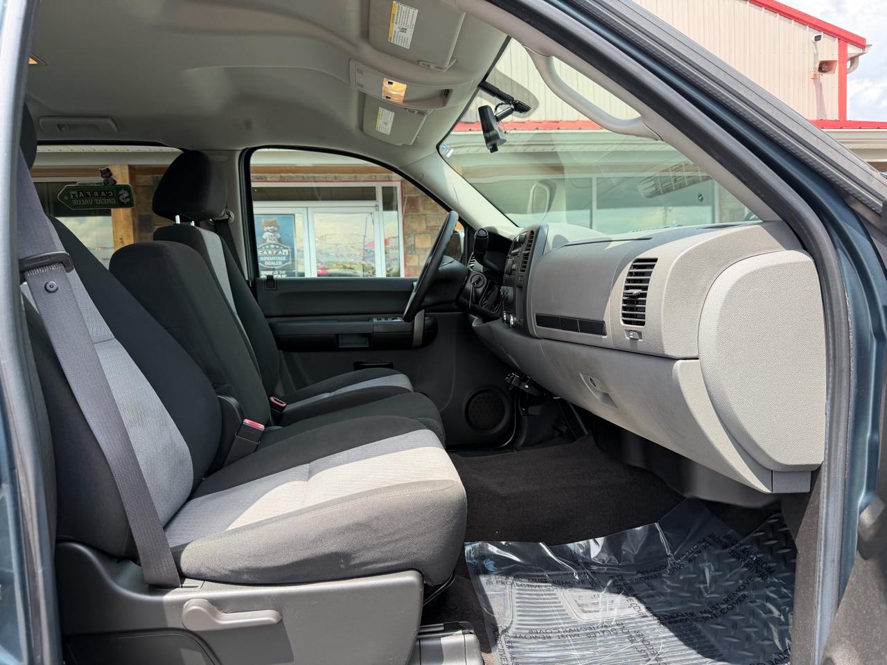 Chevrolet Silverado 1500 2WD Crew Cab 143.5" LS 2009