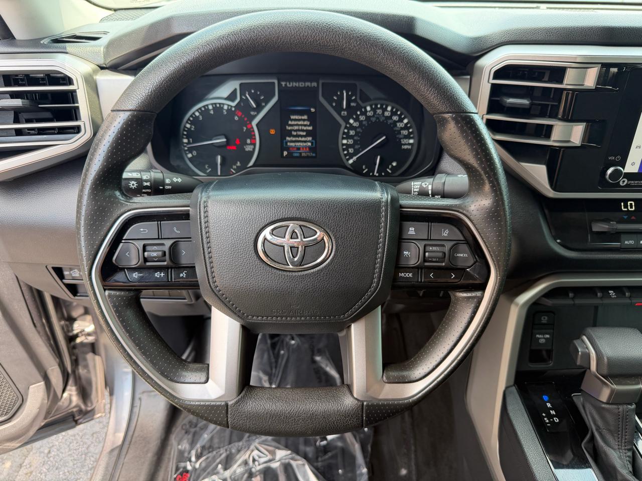 Toyota Tundra 4WD SR5 CrewMax 5.5' Bed (Natl) 2022