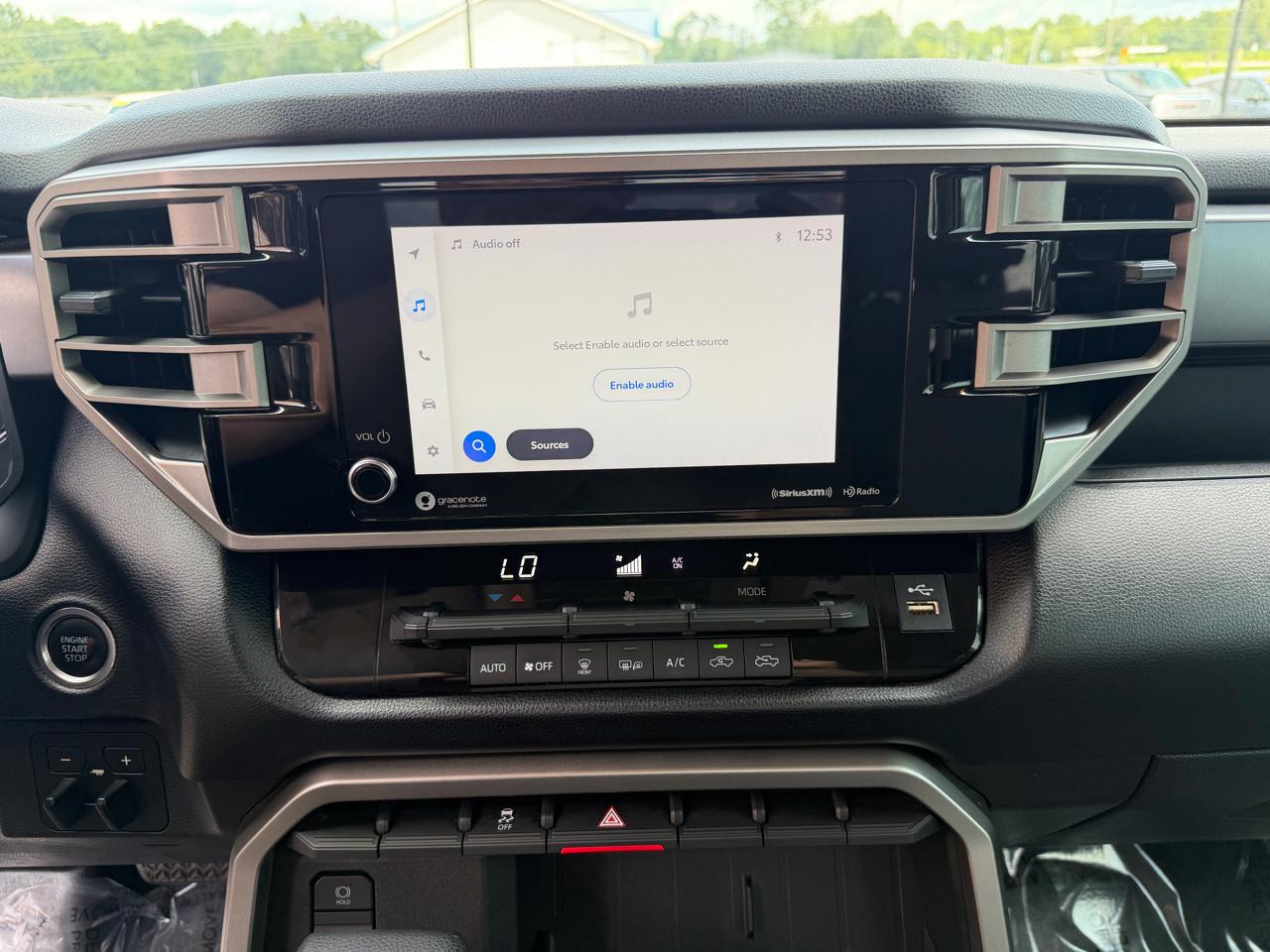 Toyota Tundra 4WD SR5 CrewMax 5.5' Bed (Natl) 2022