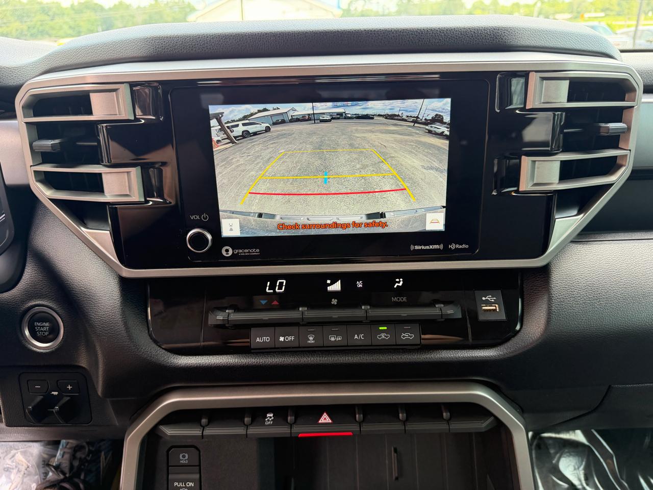 Toyota Tundra 4WD SR5 CrewMax 5.5' Bed (Natl) 2022