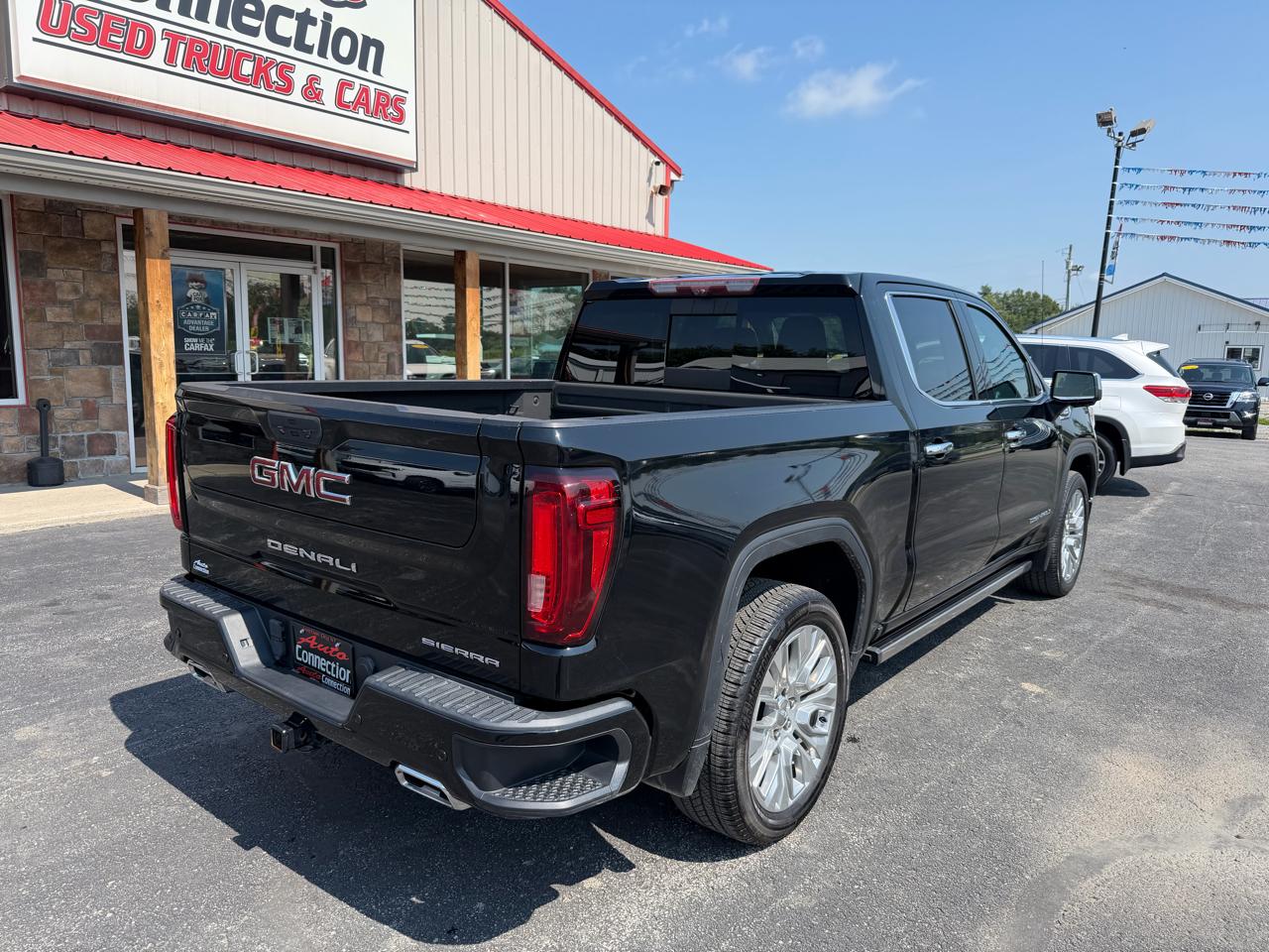 GMC Sierra 1500 4WD Crew Cab 147" Denali 2021