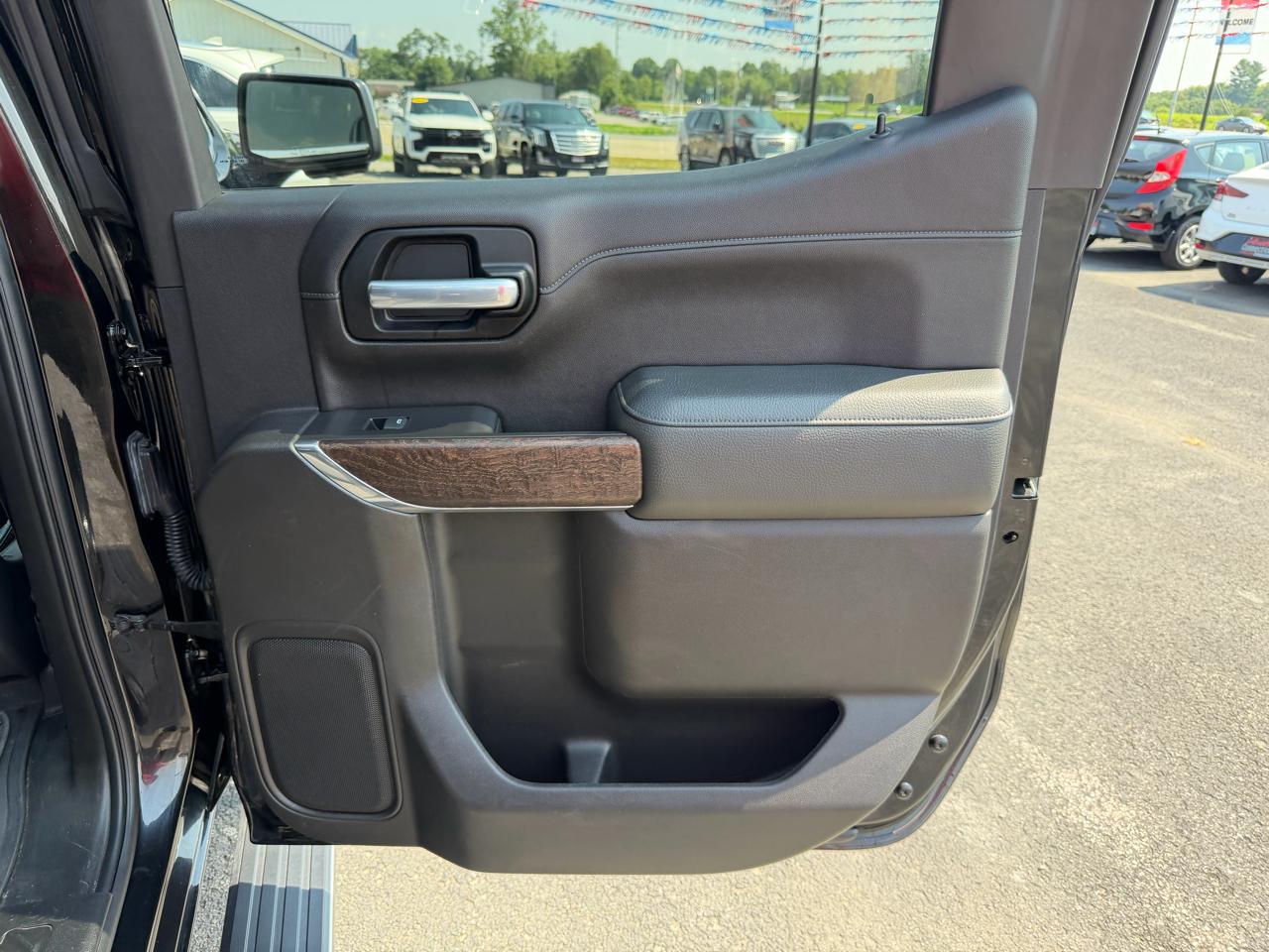 GMC Sierra 1500 4WD Crew Cab 147" Denali 2021