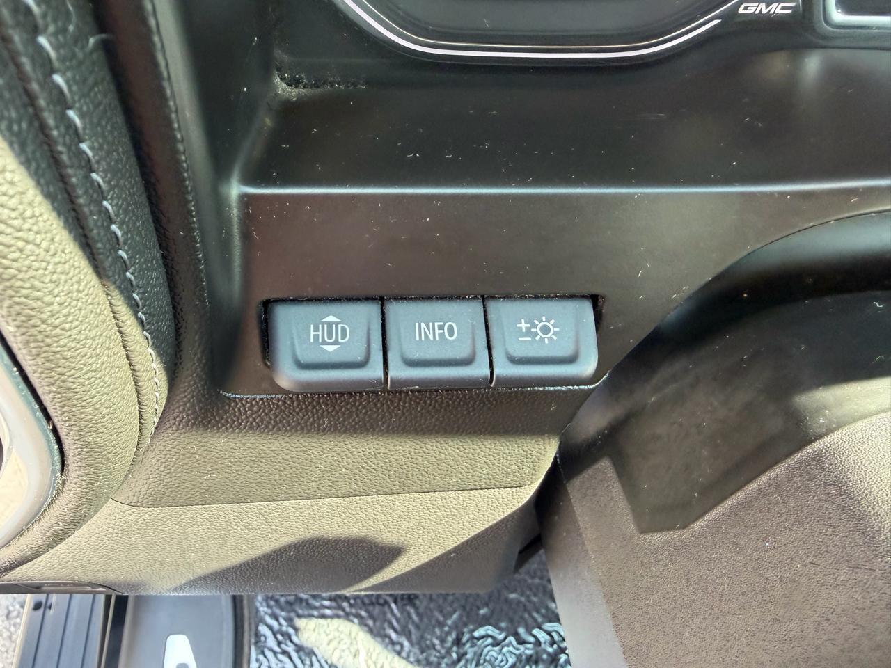 GMC Sierra 1500 4WD Crew Cab 147" Denali 2021