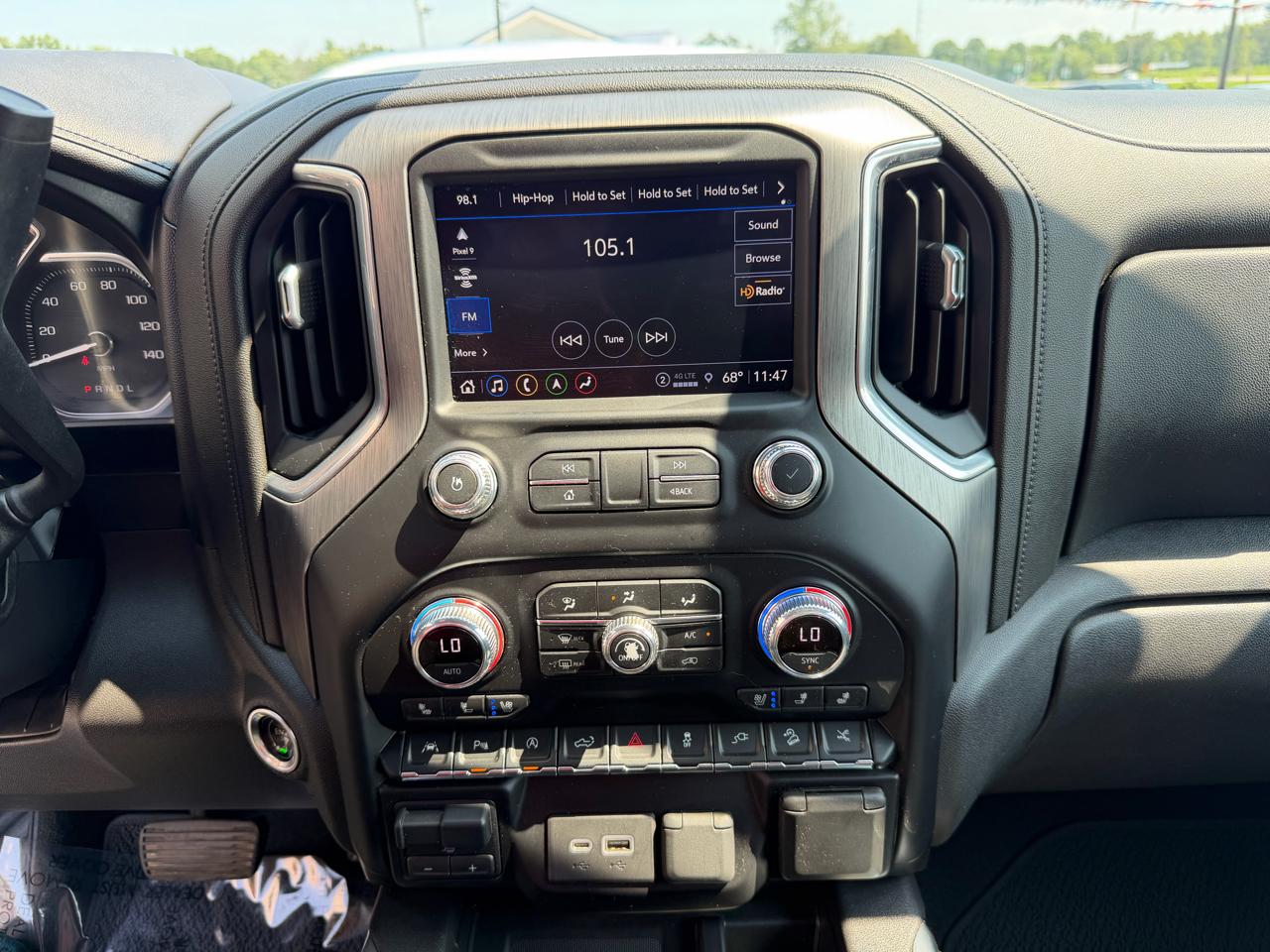 GMC Sierra 1500 4WD Crew Cab 147" Denali 2021