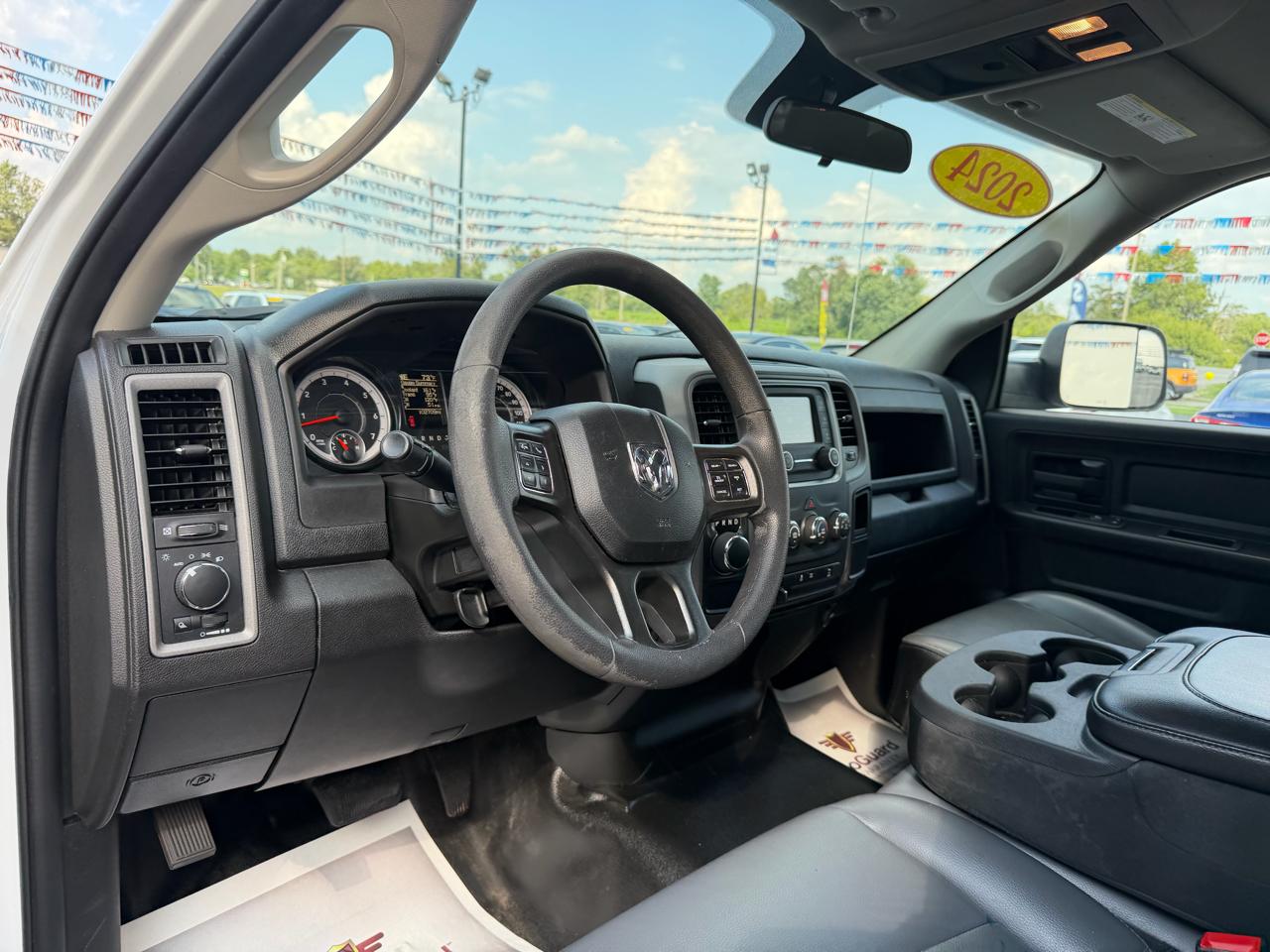 RAM 1500 Classic Tradesman 4x2 Quad Cab 6'4" Box 2024