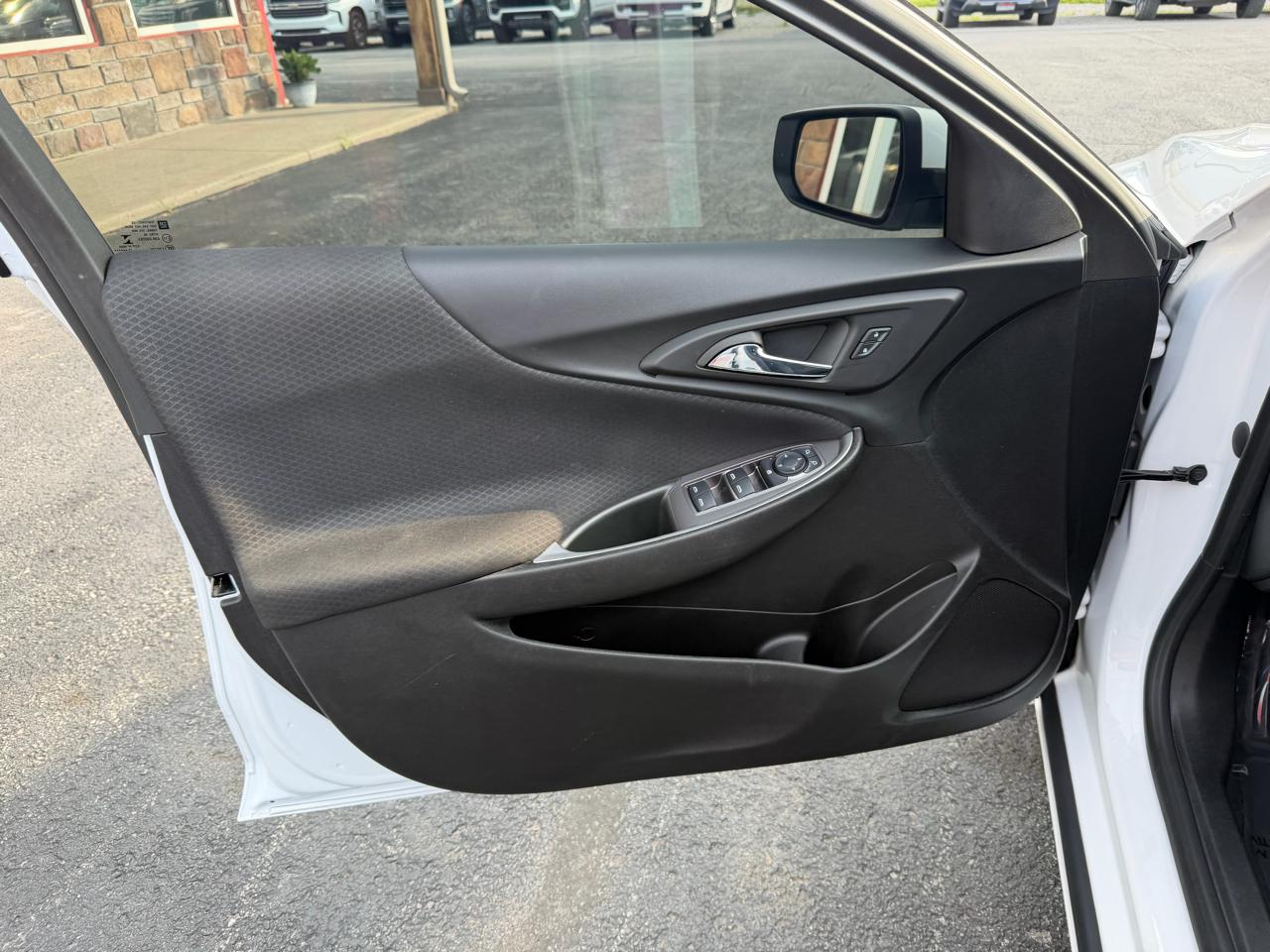 Chevrolet Malibu 4dr Sdn LS w/1LS 2024
