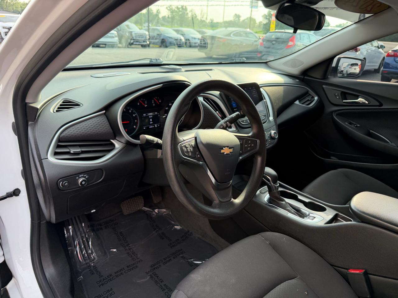Chevrolet Malibu 4dr Sdn LS w/1LS 2024