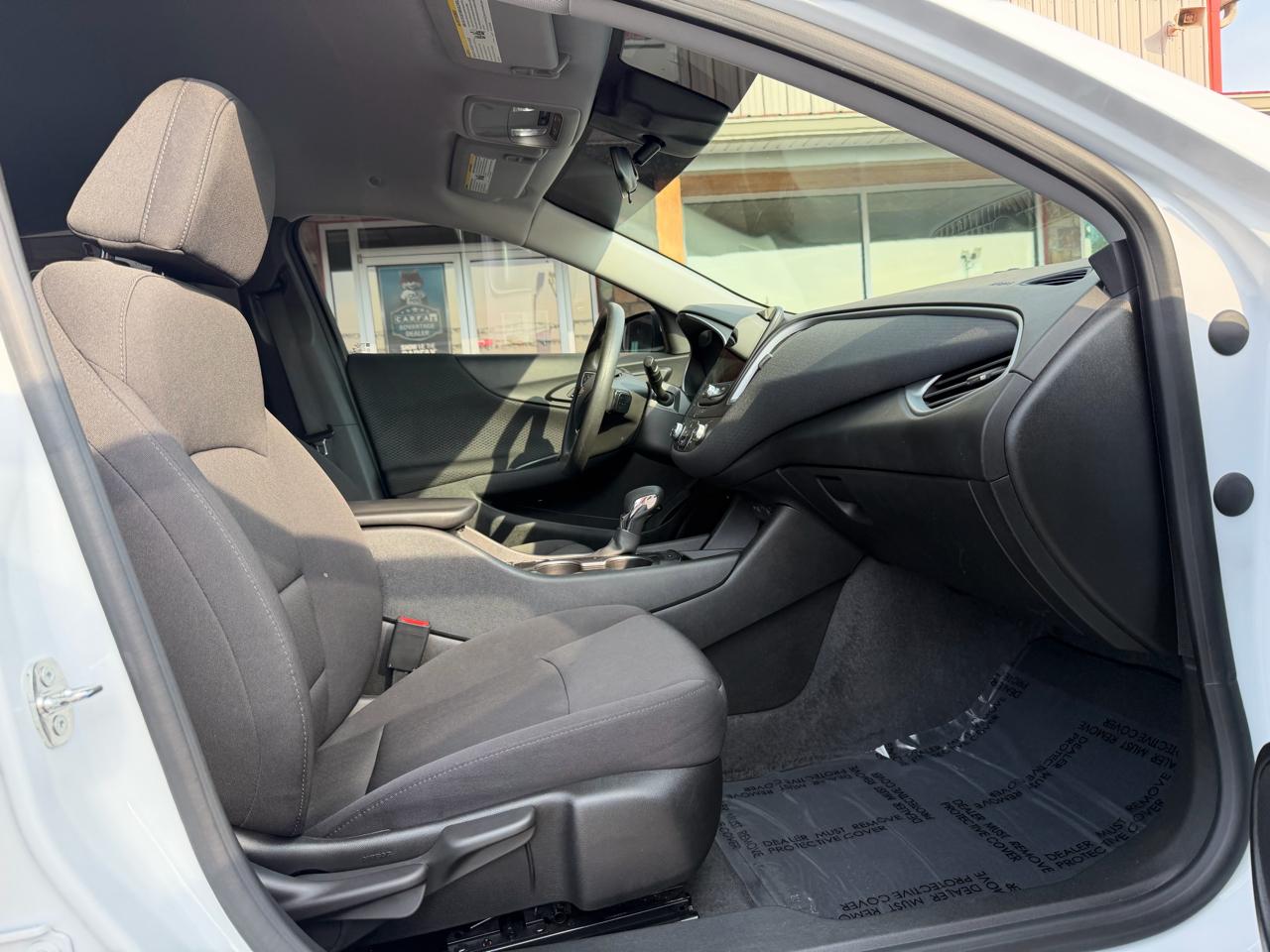 Chevrolet Malibu 4dr Sdn LS w/1LS 2024