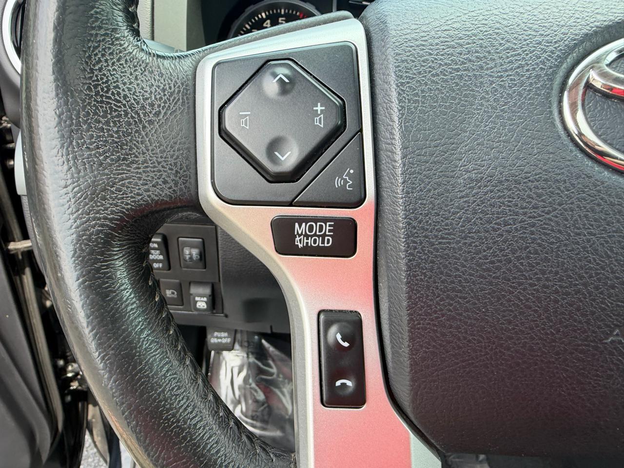 Toyota Tundra 4WD 1794 Edition CrewMax 5.5' Bed 5.7L (Natl) 2020
