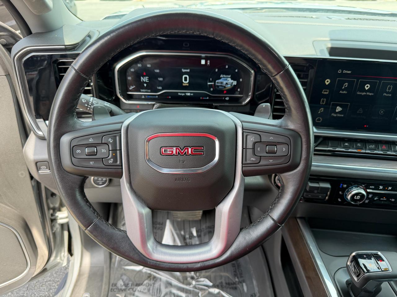 GMC Sierra 1500 4WD Crew Cab 147" SLT 2023
