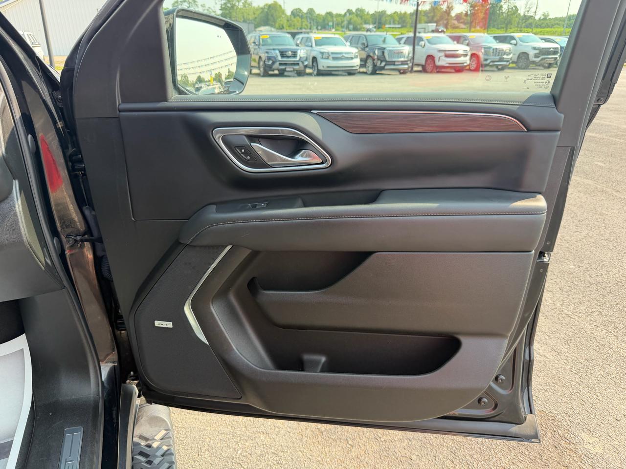 Chevrolet Tahoe 4WD 4dr Z71 2023