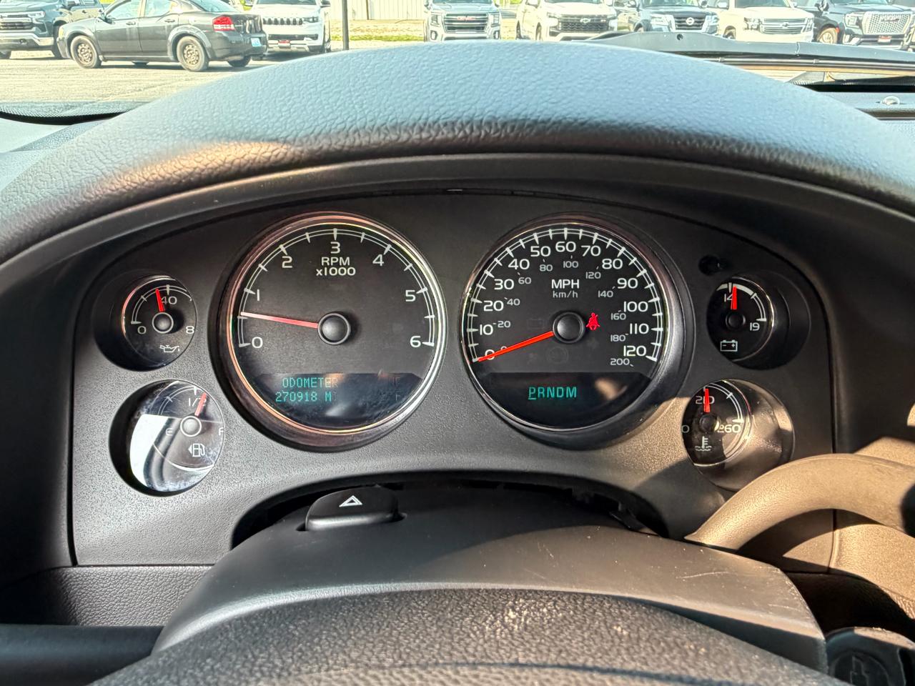Chevrolet Suburban 4WD 4dr 1500 LT 2012