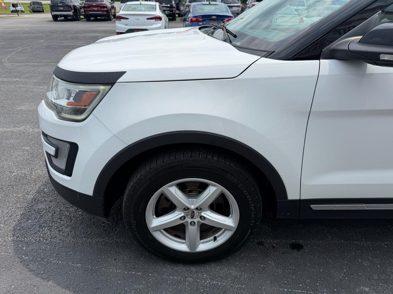 Ford Explorer XLT 4WD 2017