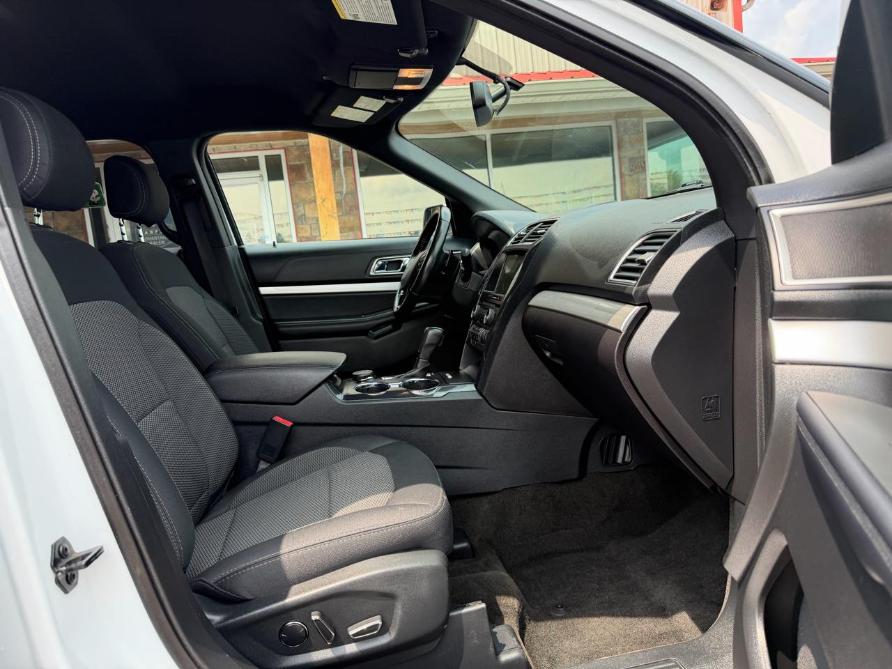 Ford Explorer XLT 4WD 2017