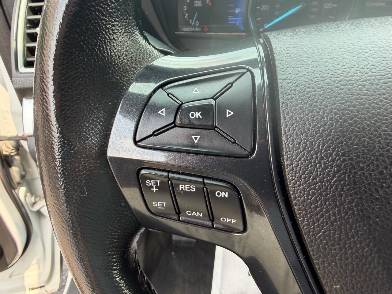 Ford Explorer XLT 4WD 2017