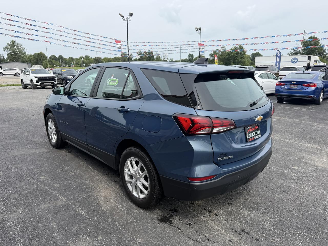 Chevrolet Equinox AWD 4dr LS w/1FL 2024