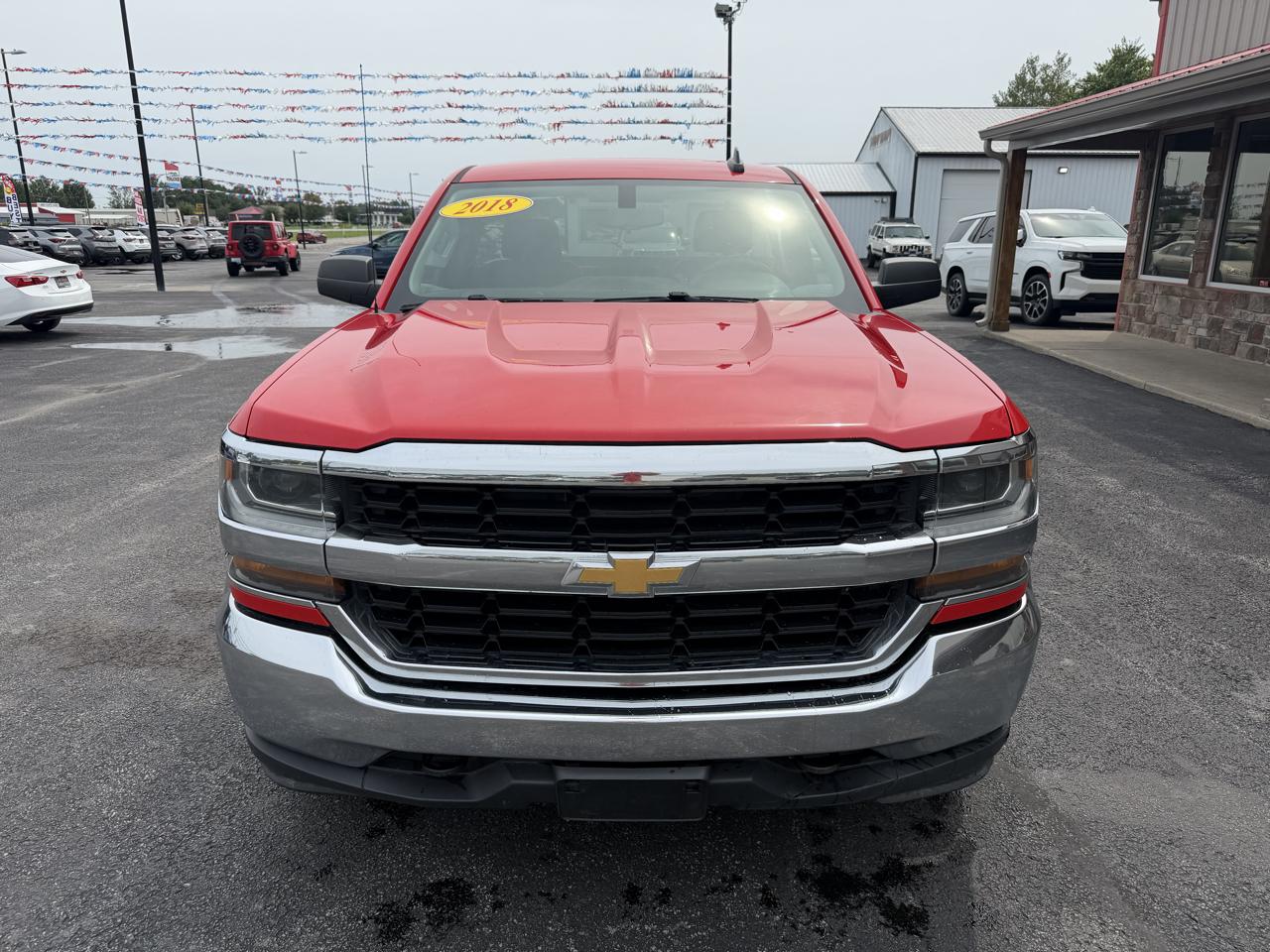 Chevrolet Silverado 1500 4WD Reg Cab 133.0" LS 2018