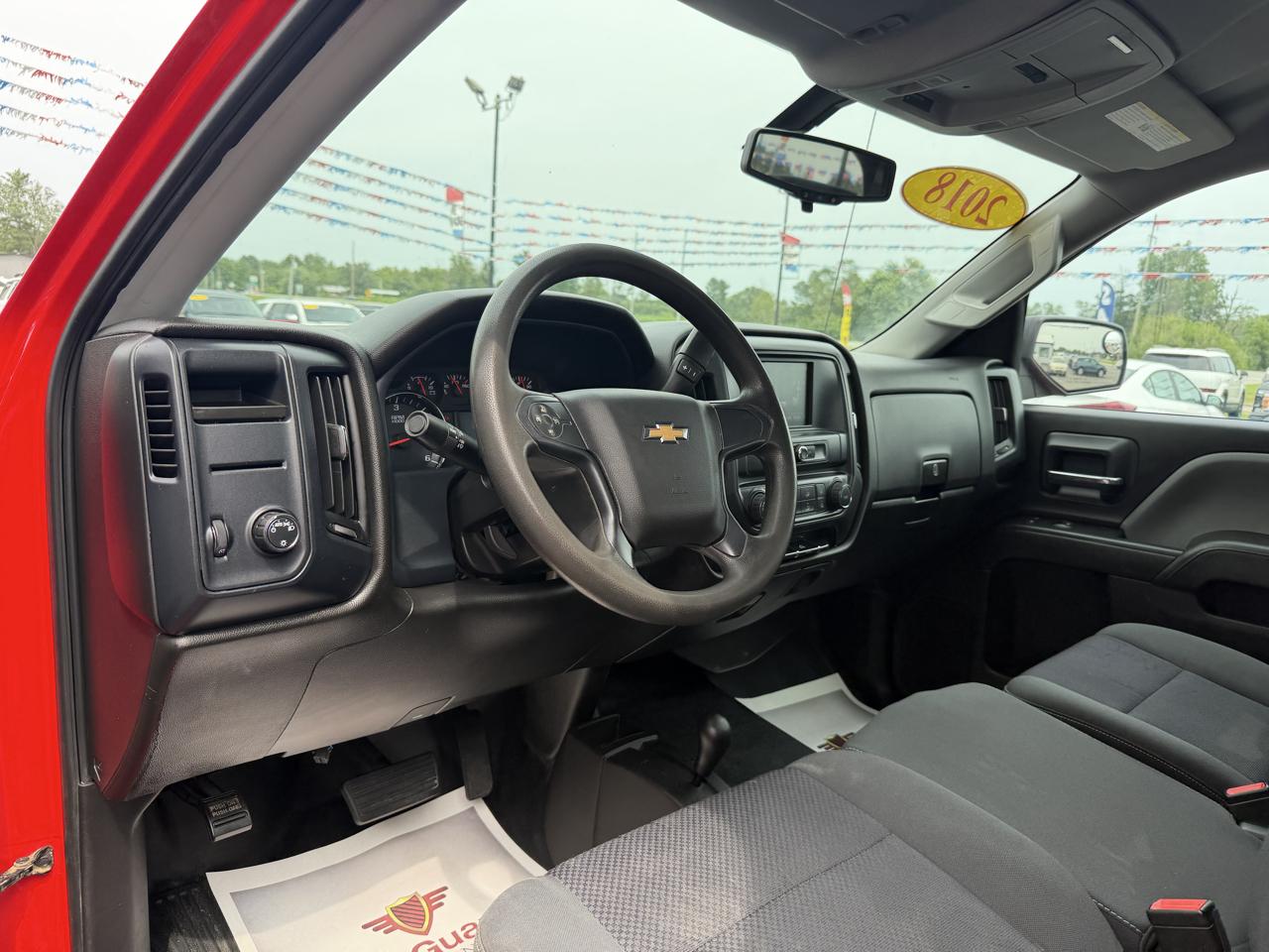 Chevrolet Silverado 1500 4WD Reg Cab 133.0" LS 2018