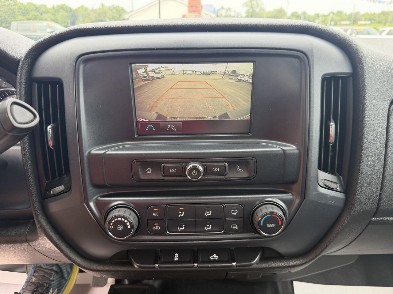 Chevrolet Silverado 1500 4WD Reg Cab 133.0" LS 2018