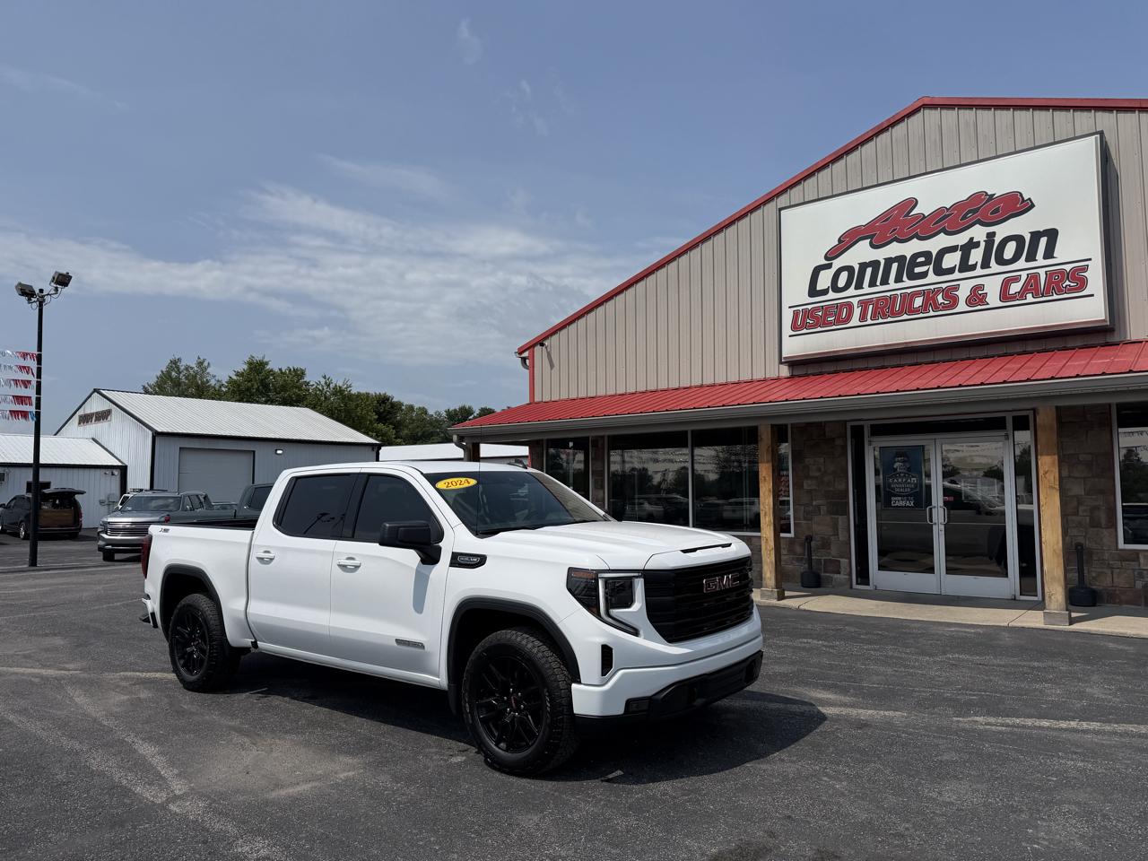 GMC Sierra 1500 4WD Crew Cab 147" Elevation w/3SB 2024