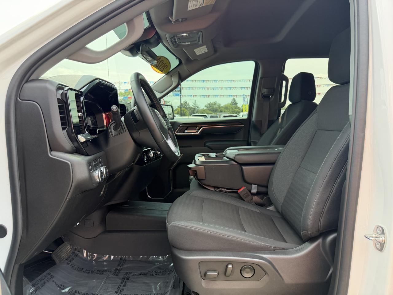 GMC Sierra 1500 4WD Crew Cab 147" Elevation w/3SB 2024