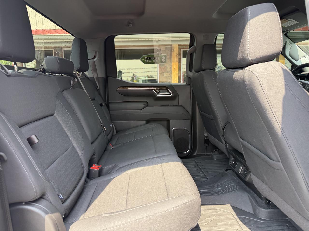 GMC Sierra 1500 4WD Crew Cab 147" Elevation w/3SB 2024