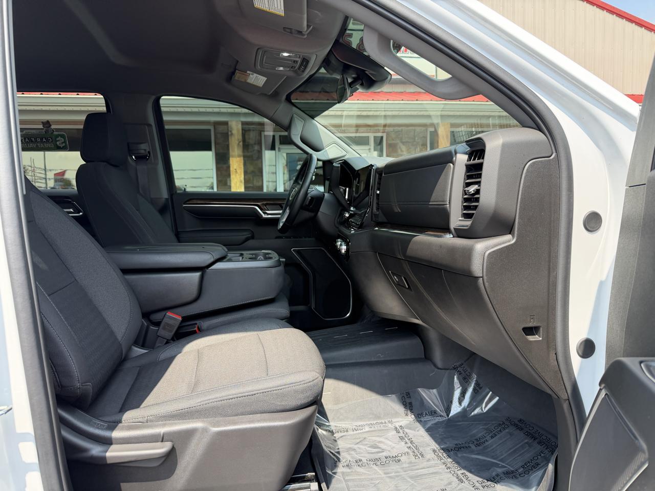 GMC Sierra 1500 4WD Crew Cab 147" Elevation w/3SB 2024