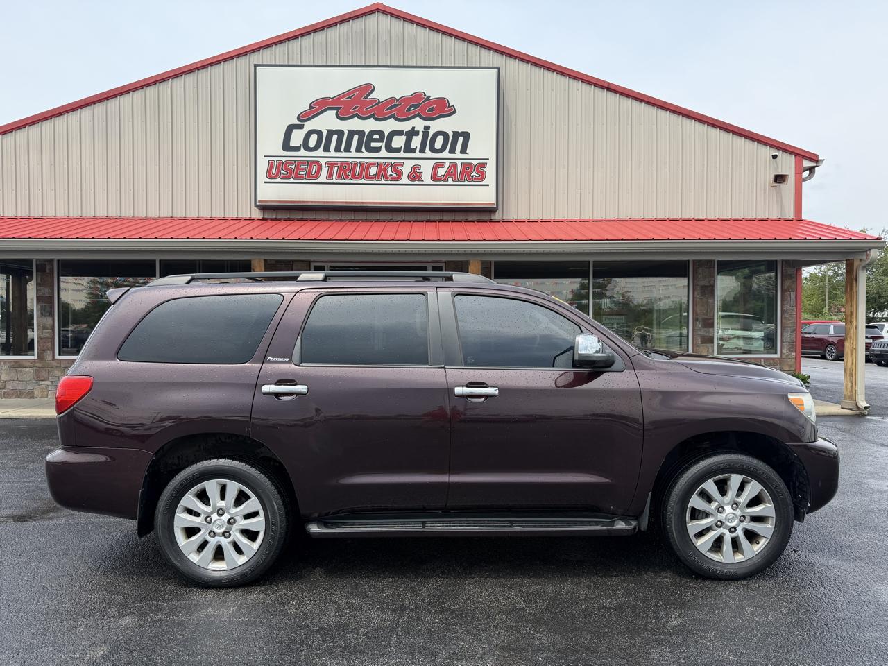Toyota Sequoia 4WD 5.7L FFV Platinum (Natl) 2014