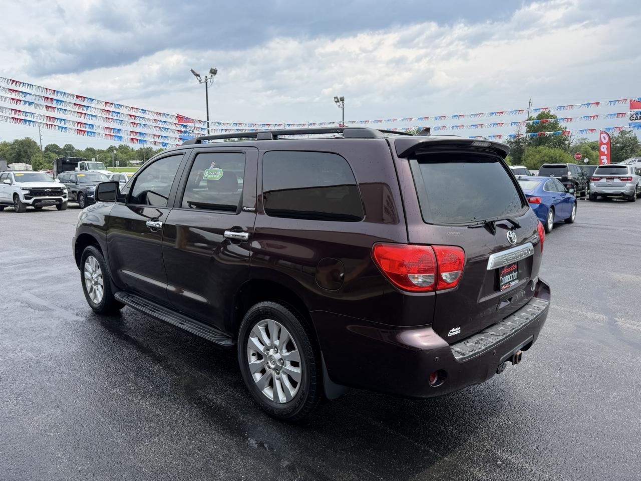 Toyota Sequoia 4WD 5.7L FFV Platinum (Natl) 2014