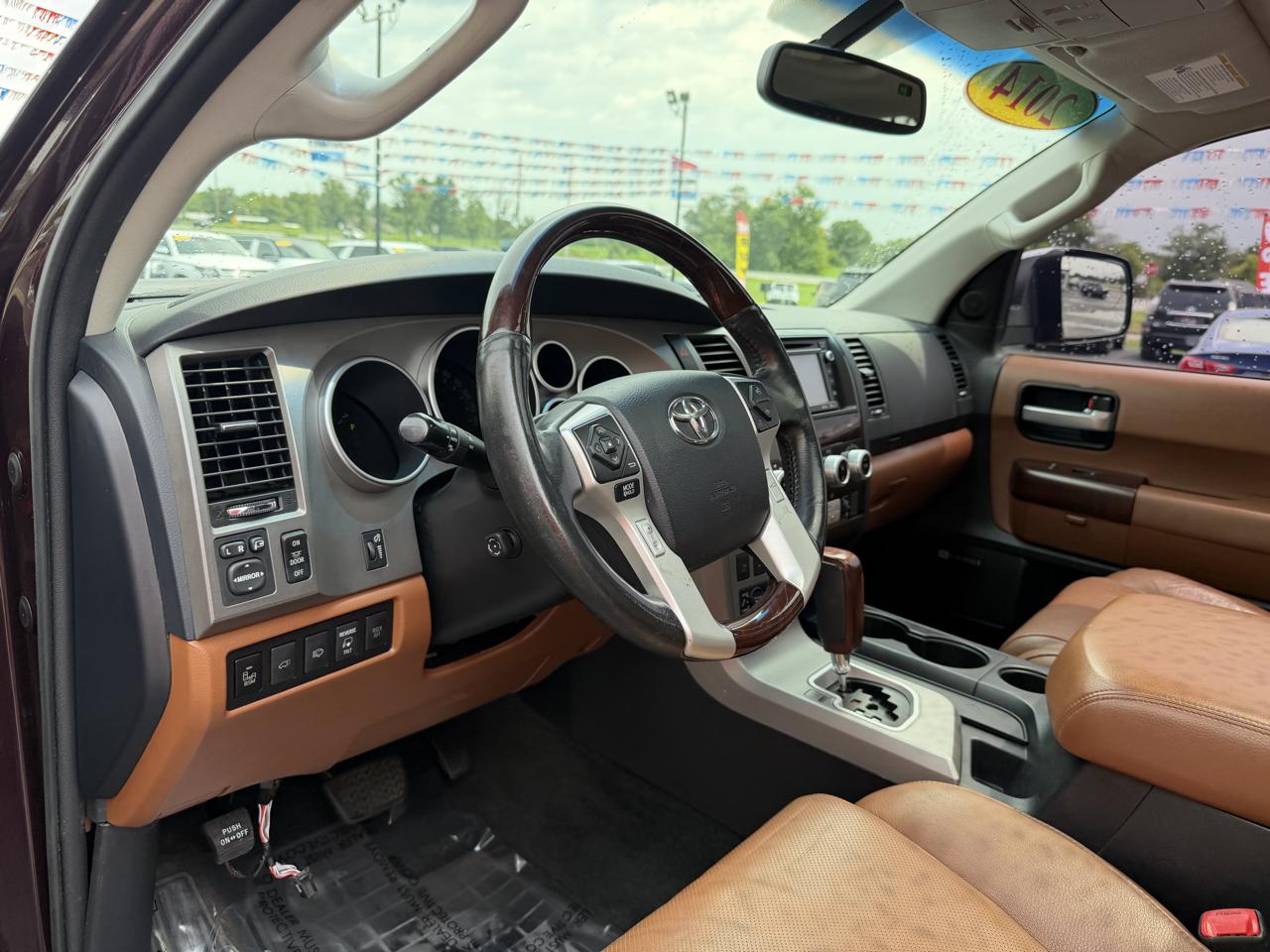 Toyota Sequoia 4WD 5.7L FFV Platinum (Natl) 2014
