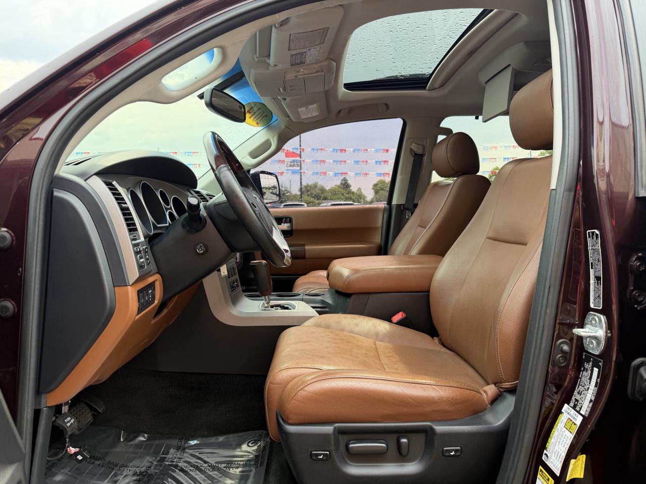 Toyota Sequoia 4WD 5.7L FFV Platinum (Natl) 2014