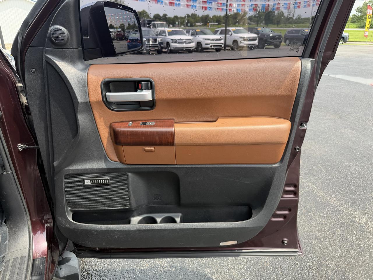 Toyota Sequoia 4WD 5.7L FFV Platinum (Natl) 2014