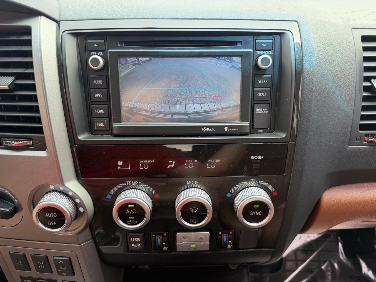 Toyota Sequoia 4WD 5.7L FFV Platinum (Natl) 2014