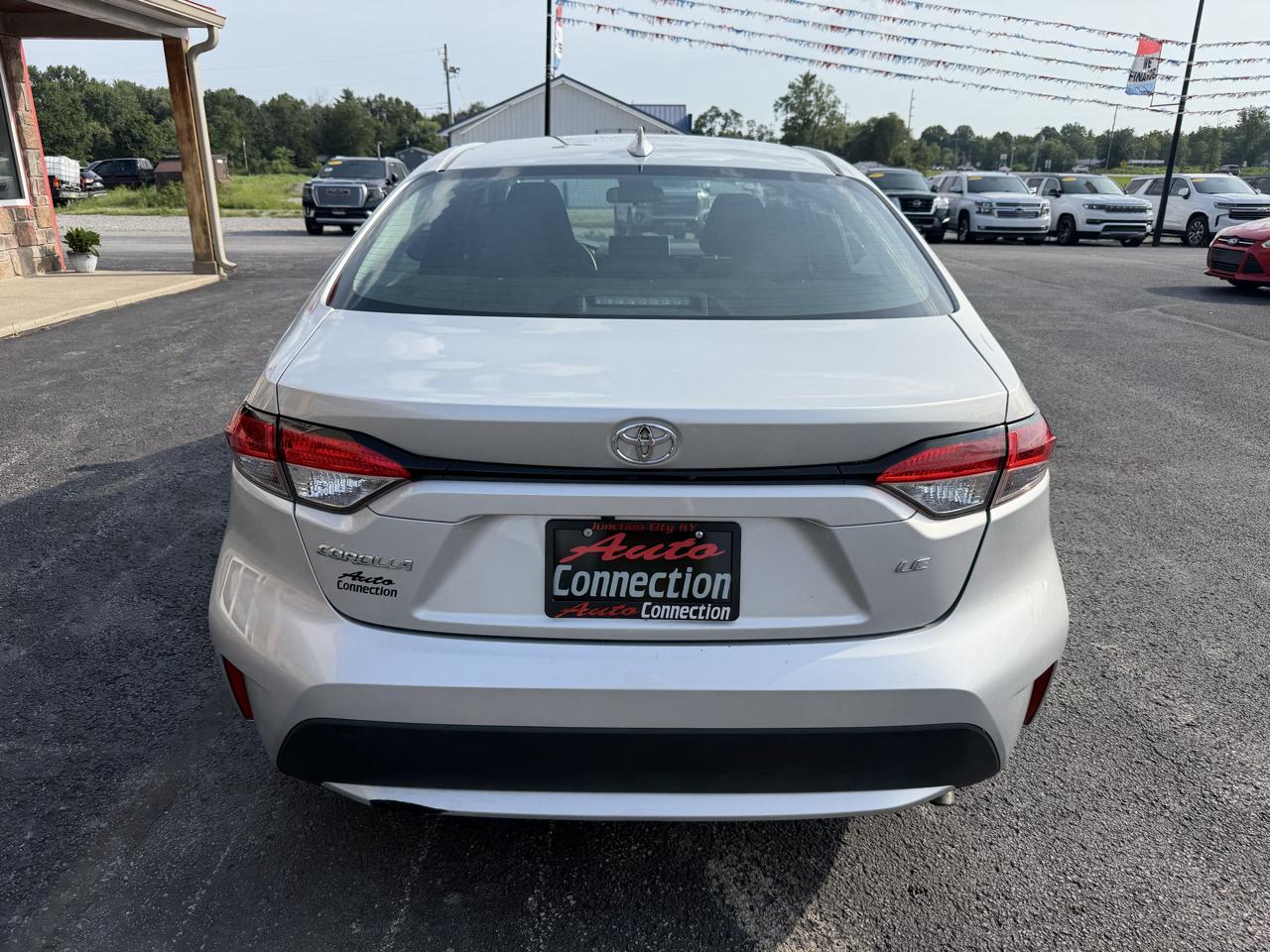 Toyota Corolla LE CVT (Natl) 2021
