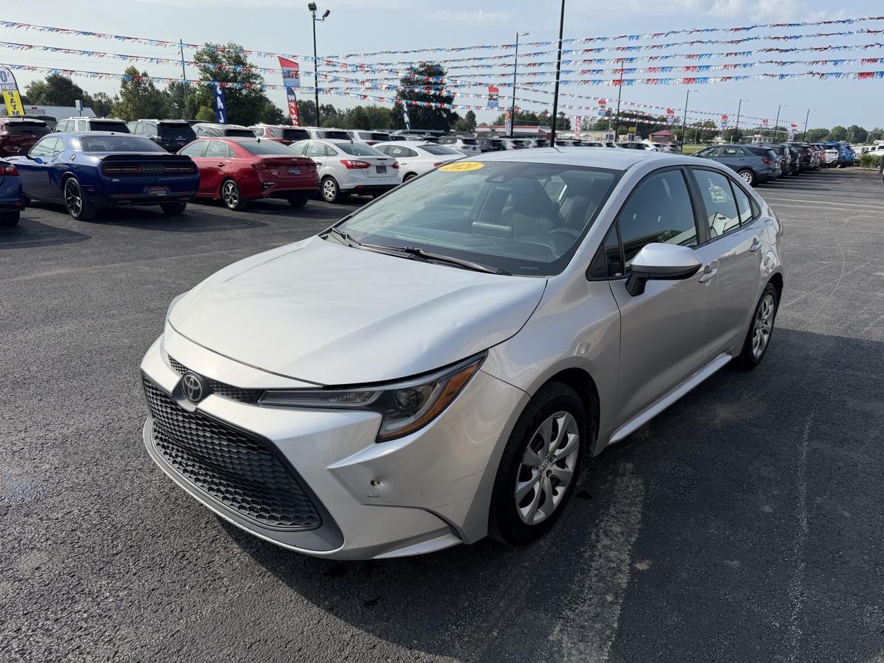 Toyota Corolla LE CVT (Natl) 2021