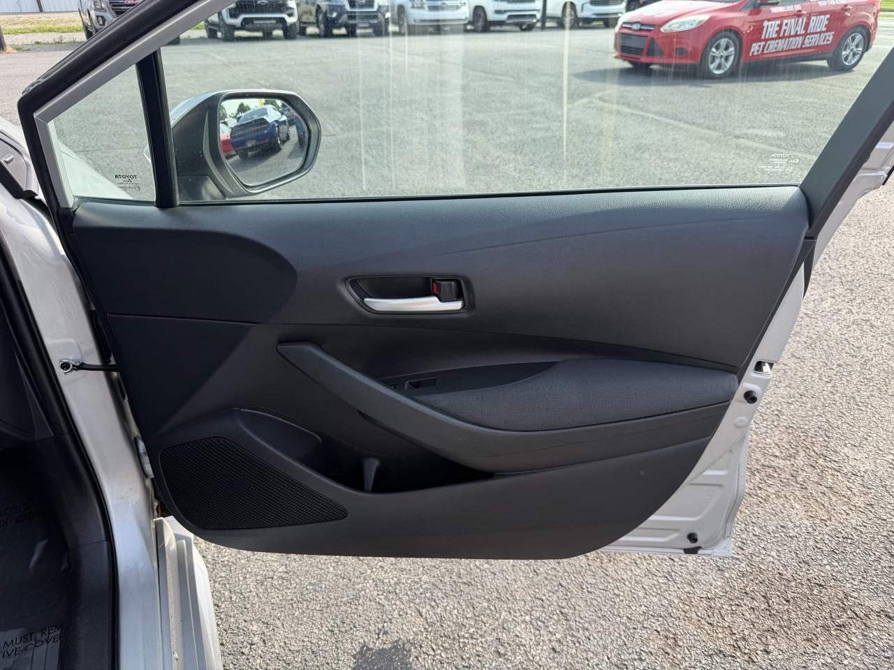 Toyota Corolla LE CVT (Natl) 2021