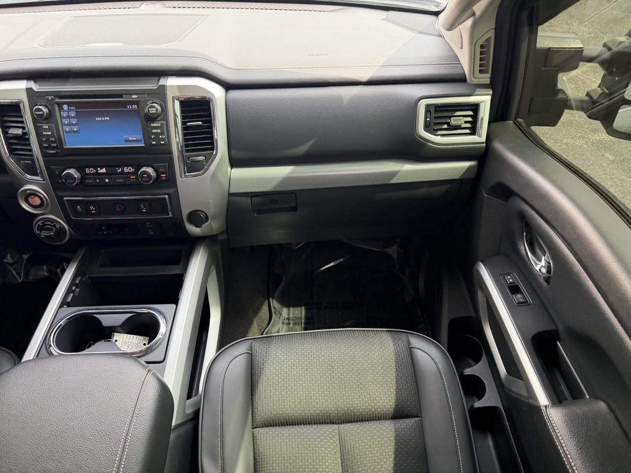Nissan Titan XD 4x4 Diesel Crew Cab PRO-4X 2017