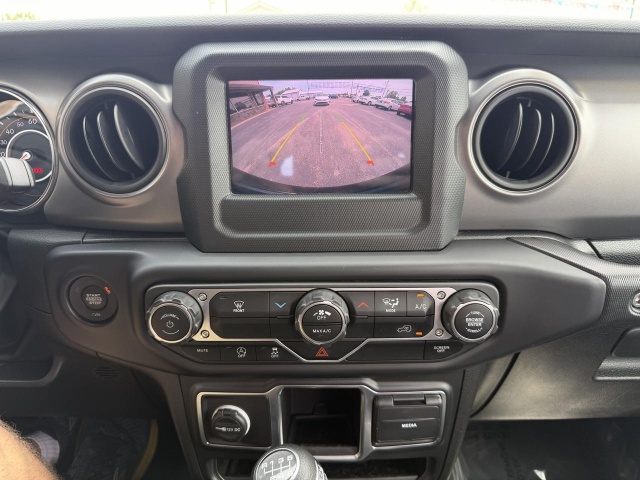 Jeep Wrangler Sport 4x4 2022